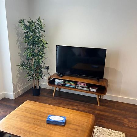 Stunning Manchester City Centre Apartment! Ideal For Small Groups Екстериор снимка