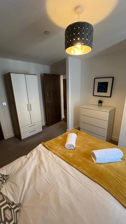 Stunning Manchester City Centre Apartment! Ideal For Small Groups Екстериор снимка