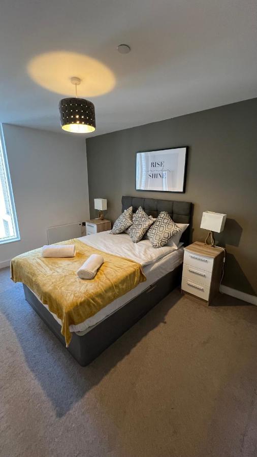 Stunning Manchester City Centre Apartment! Ideal For Small Groups Екстериор снимка